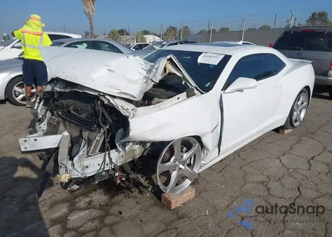 2015 Chevrolet Camaro 2Lt from USA, damaged, VIN 2G1FF1E33F9211699